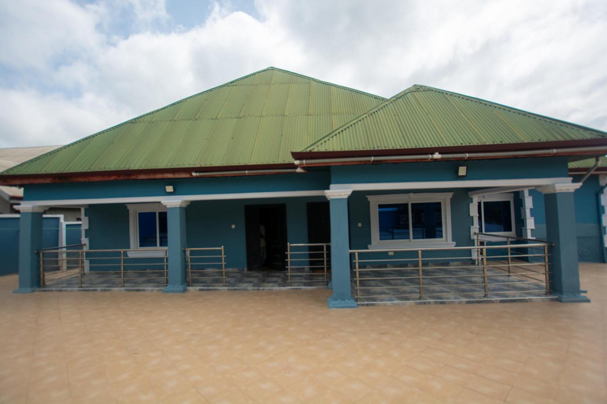 Yaa Asantewaa Inn Ejisu Exterior foto